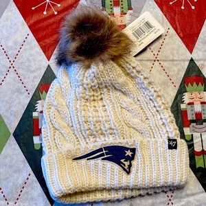 Women’s Patriots Winter Hat NWT